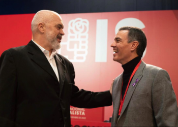 S’erdhi në Samit/ Zbardhet letra e kryeministrit spanjoll për Ramën