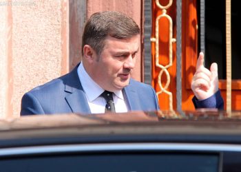 Shkarkohet nga detyra drejtori i SHISH