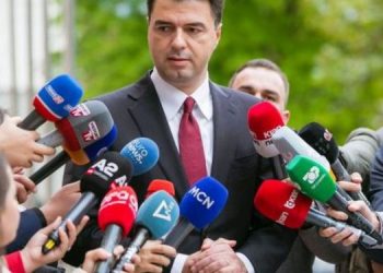 Kaosi në veri të Kosovës, Basha akuza liderëve serbë