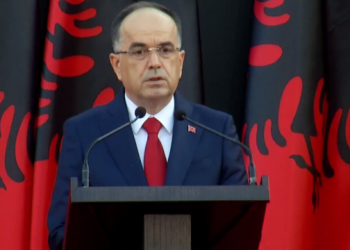 “E dënoj ashpër”/ Sulmi ndaj Berishës revolton presidentin Begaj