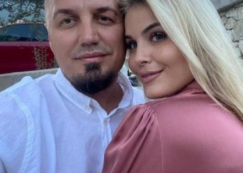 FOTO/ Pas ndarjes me Afronën, Blero në një lidhje të re