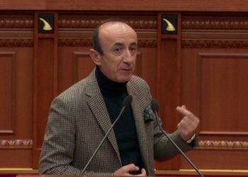 “Po rripni fshatarët”, Sula revoltohet me qeverinë: Jeni dhjamosur