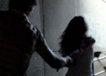 E mitura përndiqet nga 42-vjeçari në Shijak, familja bën denoncimin