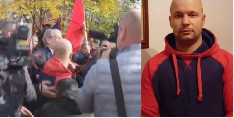 Jo vetëm Berishën, si plagosi Gert Shehu një roje për pultin