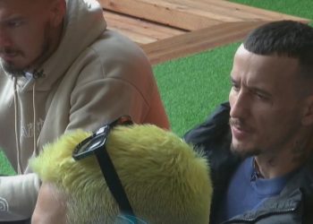 Getinjo rrëfen fillimet e vështira: Kam punuar kamarier e bojaxhi