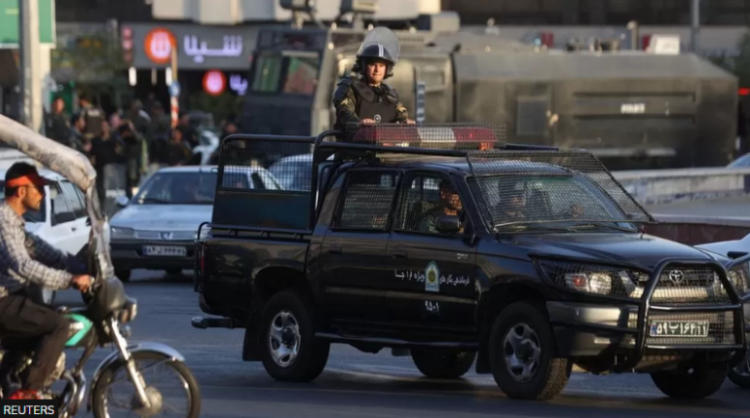 Për herë të parë, Irani vret një person të arrestuar në protesta