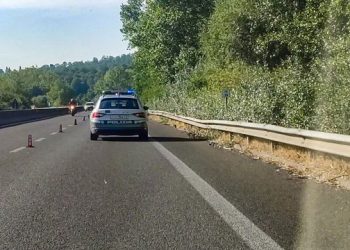 Si nëpër filma/ Karabinierët ndjekin shqiptarët, ata ikin…