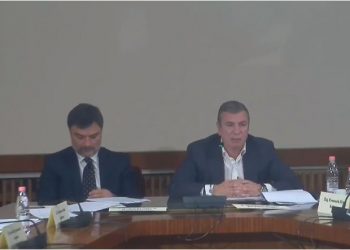 “Boll jeni bajatosur”, debate të forta në Komisionin e Reformës