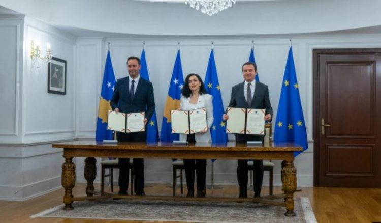 Çfarë do të ndodhë pas aplikimit të Kosovës për anëtarësim në BE?