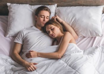 Rregulli “i artë” i 6-minutëshit që përmirëson punën në shtrat