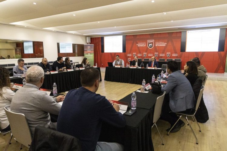 Licencimi për 2023/24, FSHF trajnime me klube dhe ekspertë