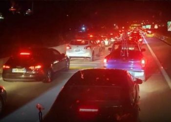 VIDEO/ Çmenduri në Tiranë-Elbasan, radha e makinave shkon 3 km