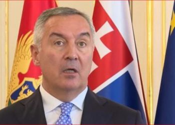 Presidenti i Malit të Zi kërkon ndihmën e BE për të dalë nga kriza