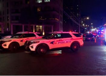 Të shtëna me armë në një bllok banimi, humbin jetën 6 persona