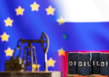 Hyn në fuqi kufiri i çmimit të naftës ruse