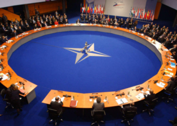 Asambleja e NATO-s: Barrikadat në veri të hiqen menjëherë