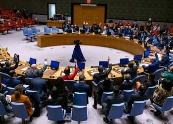 Lufta në Ukrainë, OKB në buzë të kolapsit