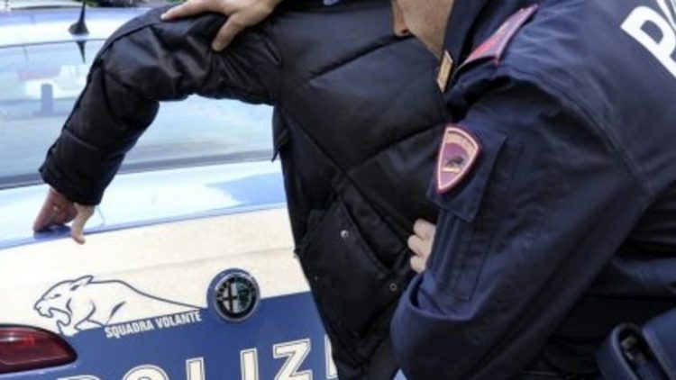 Goditet banda në Itali, do ndërtonin hotele në bregdetin shqiptar