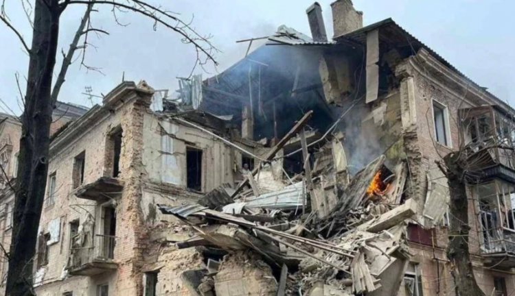 Rusia nuk i ndal sulmet ndaj Ukrainës, hedh raketa në 3 qytete