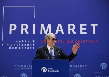 “Në bashki, një marionetë”/ Berisha: Në Durrës e bën ligjin mafia