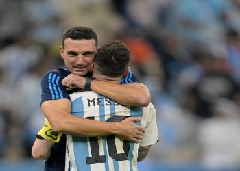 Scaloni nuk heq dorë nga Messi: E dua për Botërorin e vitit 2026