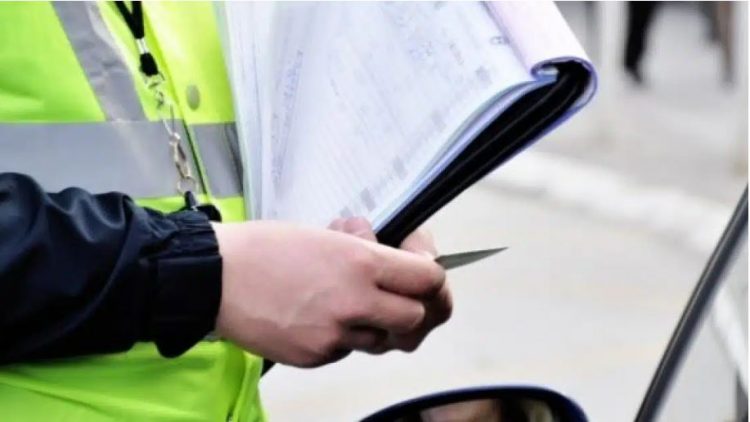 I jepte makinës kundravajtje, policia ndëshkon shoferin në Lushnje