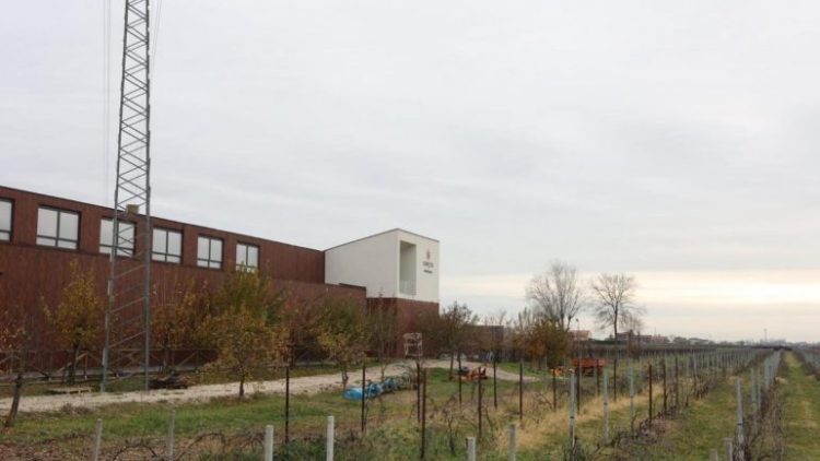 E rëndë në Itali, shqiptari vdes nga asfiksia në cisternë