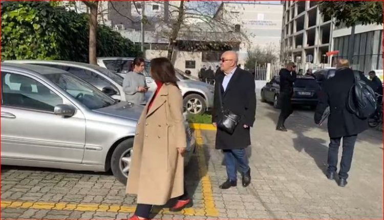 Rrezikon burgun, Sonila Qato paraqitet në GJKKO