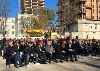 Teatri/ Kush janë artistët që ‘tradhtuan’ dhe iu bashkuan Ramës