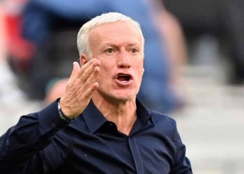 Lojtari i Barçës tërbon Deschamps: Shpëtove mirë që ishe larg