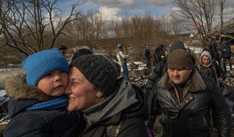 “Ukraina e vogël” e New Yorkut ndihmon refugjatët e luftës