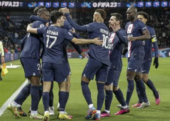 VIDEO – PSG vijon shkëputjen, Messi shënon me prekjen ‘magjike’