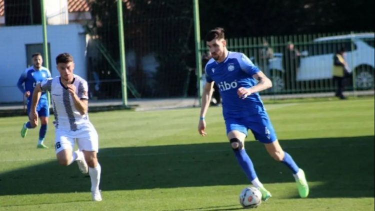 Superliga –  Erzeni trondit Vllazninë! Laçi përmbys Teutën