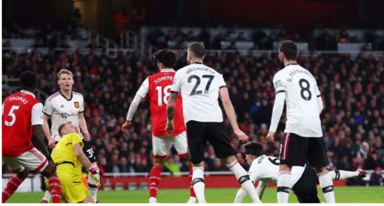 Spektakël e dramë, Arsenal fiton ndaj United