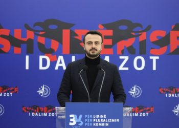 ‘Skandal’, PD: Rama la studentët jashtë “Pakos së madhe”