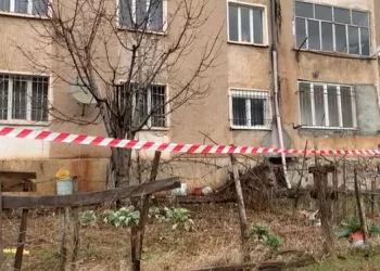 Tërmeti, pallati në Bulqizë shpallet i pabanueshëm