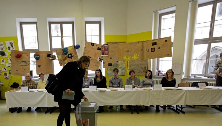 Çekët votojnë për presidentin e ri