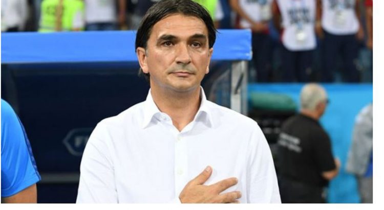 Trajneri i Ajaks projektohet një emër i madh i futbollit