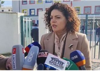 Mësuesit në Fier 5 muaj pa marrë pagesë transporti: Do nisim grevë