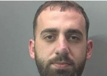 EMRI/ Shqiptari kapet me kokainë në Angli, ku e kishte fshehur