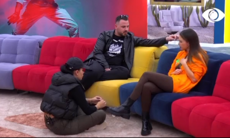 Kiara bisedon me banorët: Po na plas zemra