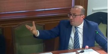 Deputeti Korreshi për Zyrat Përmbarimore të Lushnjës: Dy vjet që…