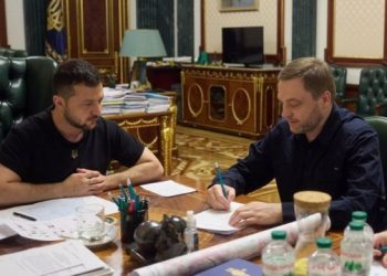 Ministri ukrainas që vdiq sot, rol kyç në luftën e vendit