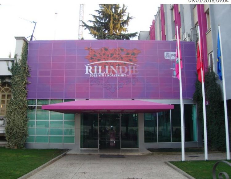 PS mbledh grupin parlamentar, ja çfarë do të bisedohet