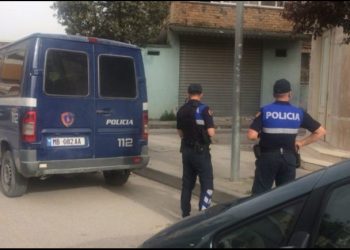 Kreu vrasje të dyfishtë, autori dyshohet se vuan nga skleroza