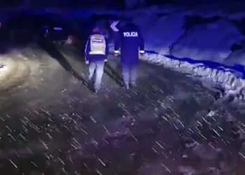 Akull te Rruga e Arbrit, policia-shoferëve: Ulni shpejtësinë