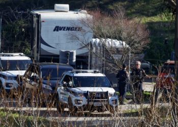 Sulm me armë zjarri, 3 të vrarë dhe 4 të plagosur