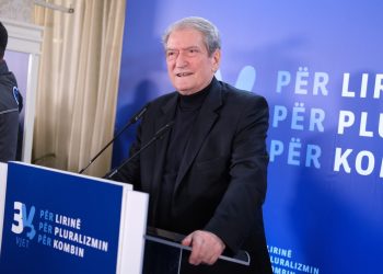 Berisha: Kam vendosur ti hyj detit me këmbë