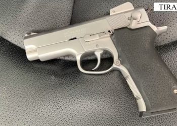 Me armë në makinë, arrestohet i riu në kryeqytet (VIDEO)