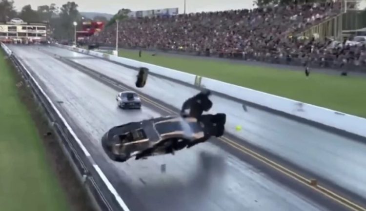 E frikshme! Piloti humb jetën në aksidentin me 320 km/h (VIDEO)